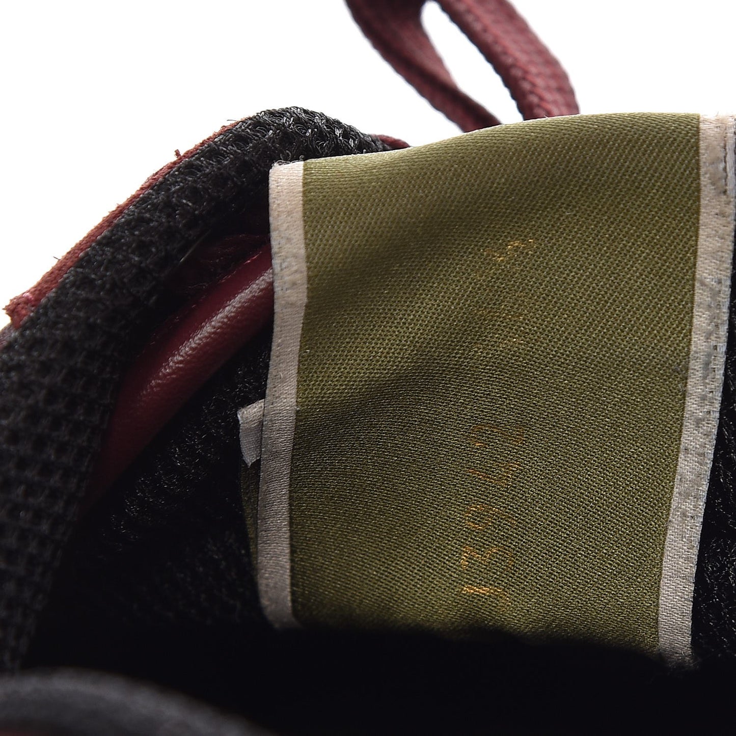 Calfskin Suede Rockstud Sneakers 36.5 Rubin