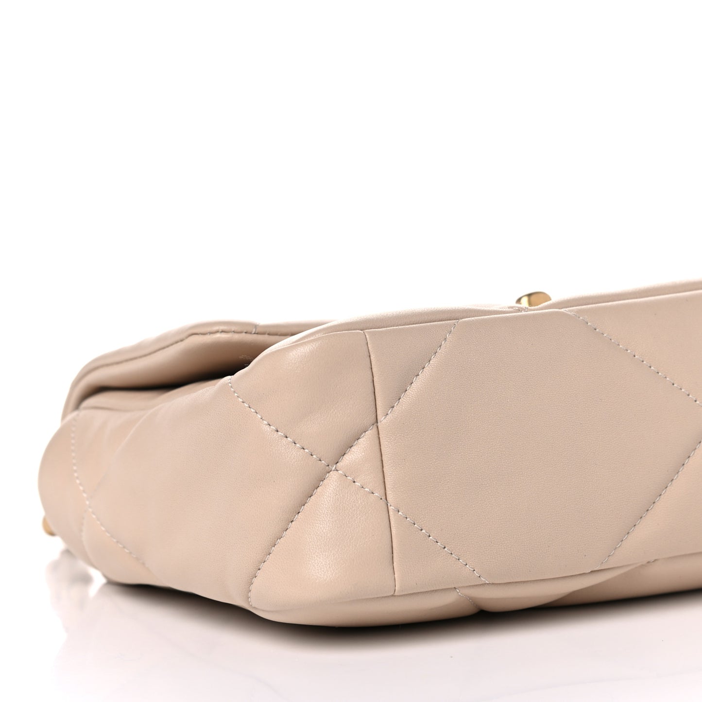 Lambskin Quilted Medium Chanel 19 Flap Beige