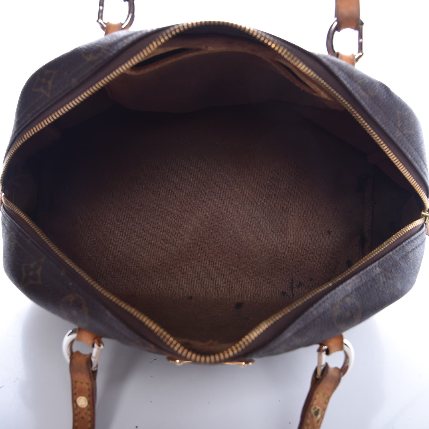Louis Vuitton Monogram Montorgueil PM 5 of 27
