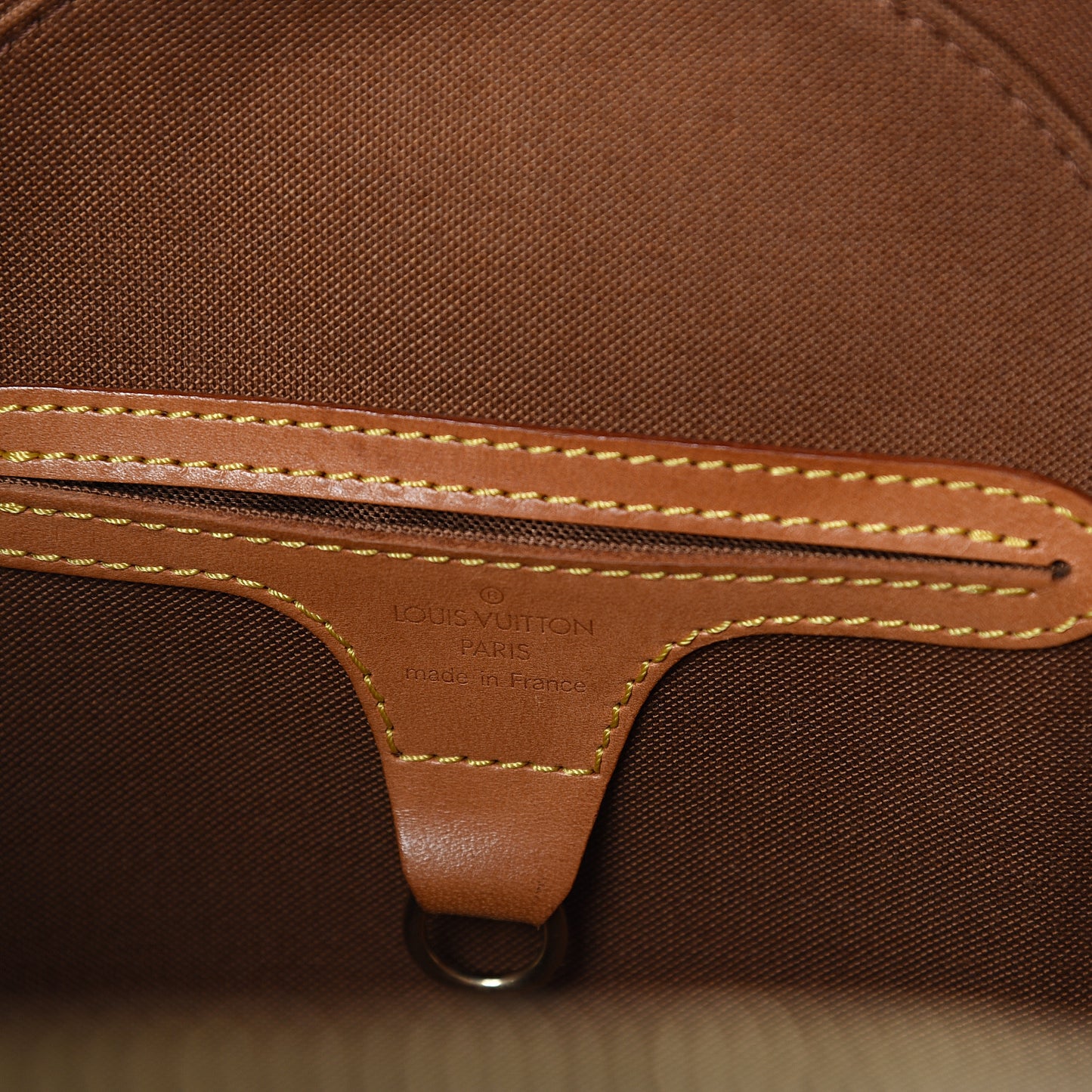 Monogram Ellipse MM
