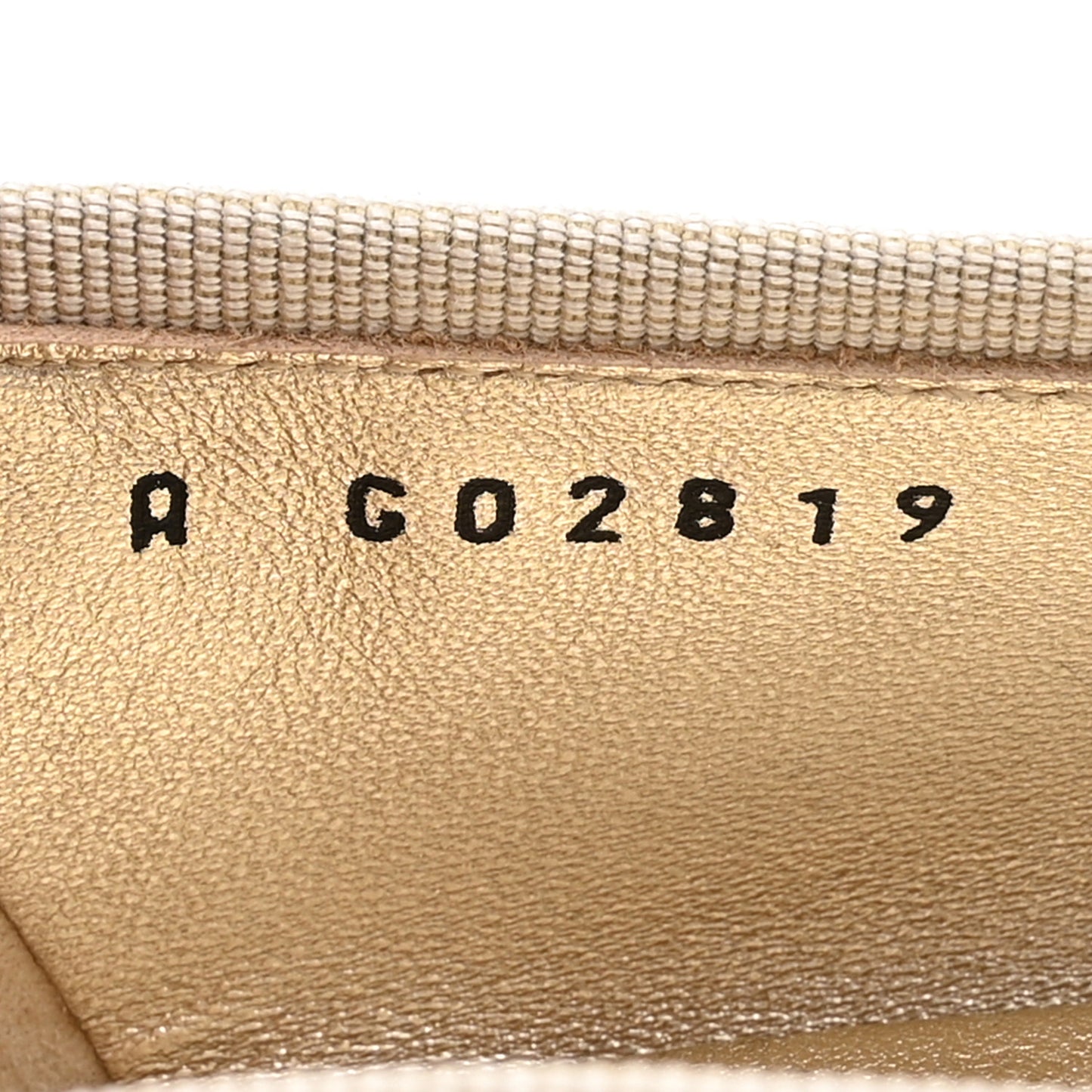 Metallic Laminated Lambskin Grosgrain CC Cap Toe Ballerina Flats 39 Light Gold Black