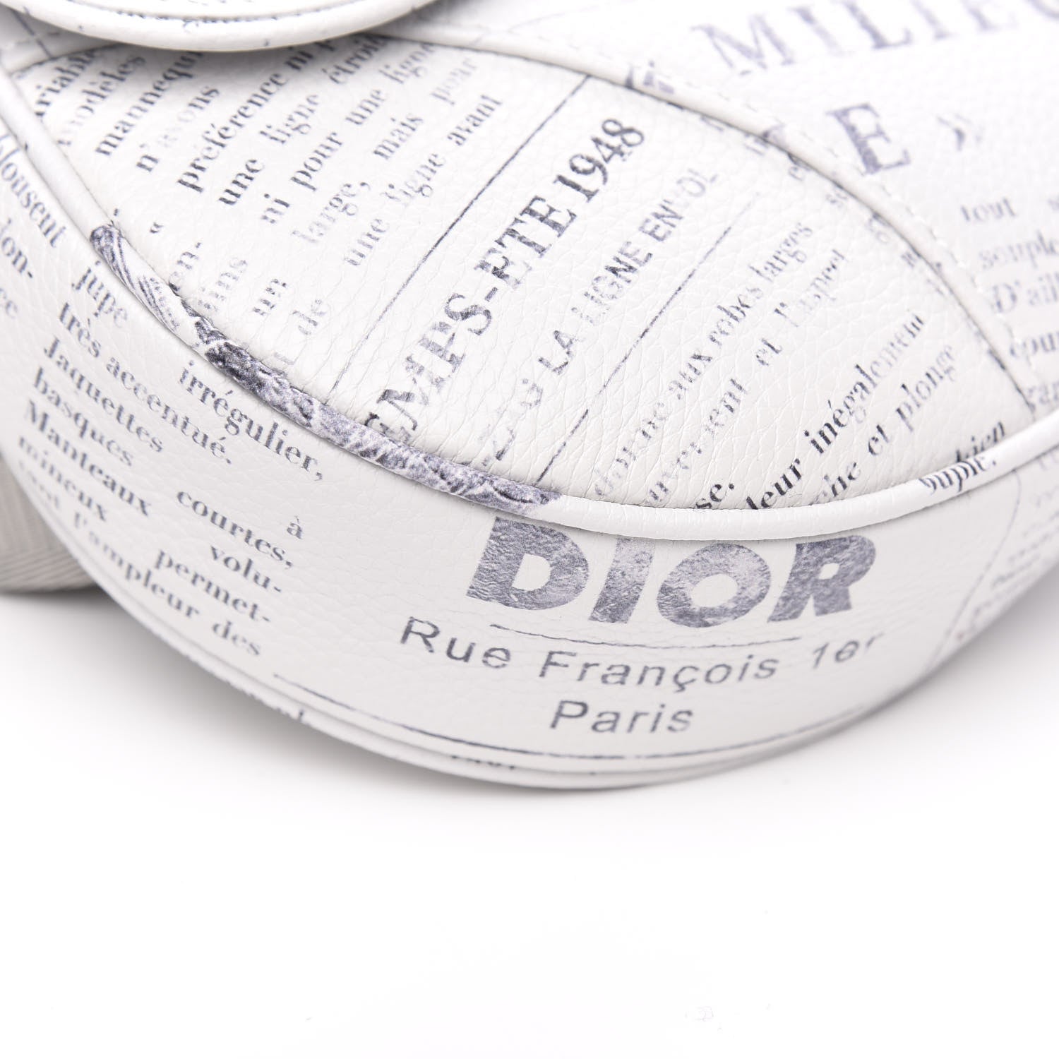 Christian Dior X DANIEL ARSHAM Grained Calfskin Newspaper Print Saddle Bag White 7 of 8