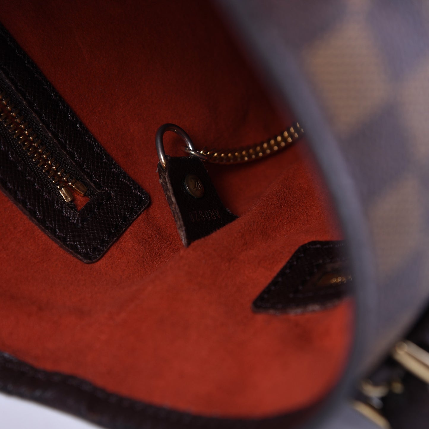 Damier Ebene Marais Bucket 23