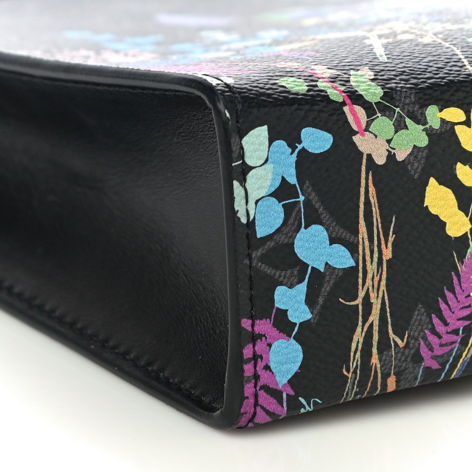 Louis Vuitton Monogram Eclipse Folia Pochette Voyage MM 8 of 9