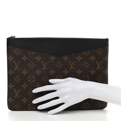 Louis Vuitton Monogram Daily Pouch Black 2 of 7