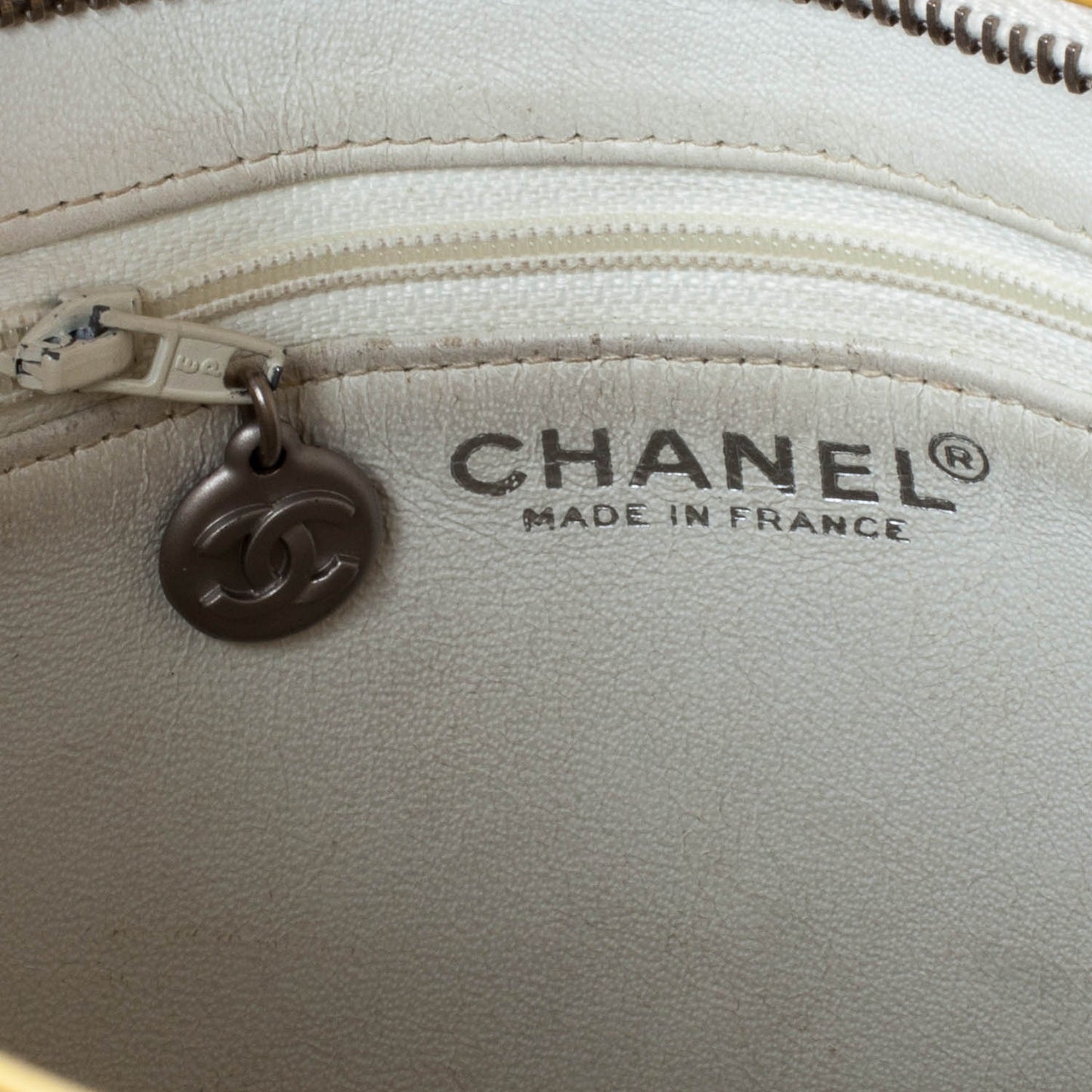 Patent Medallion Tote Yellow