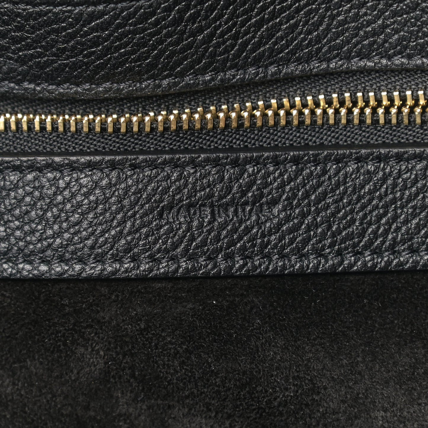 Soft Grained Calfskin Medium Belt Cabas Phantom Black