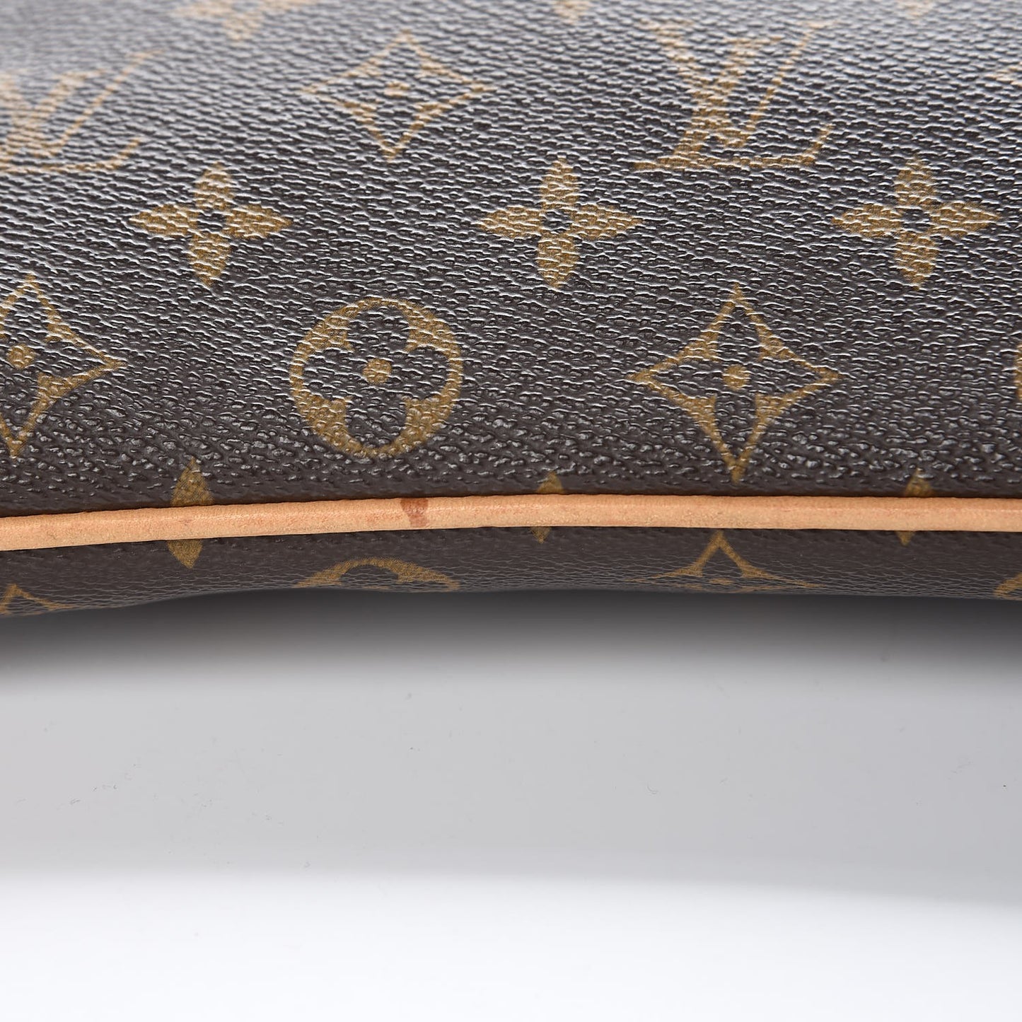 Monogram Sac Coussin GM
