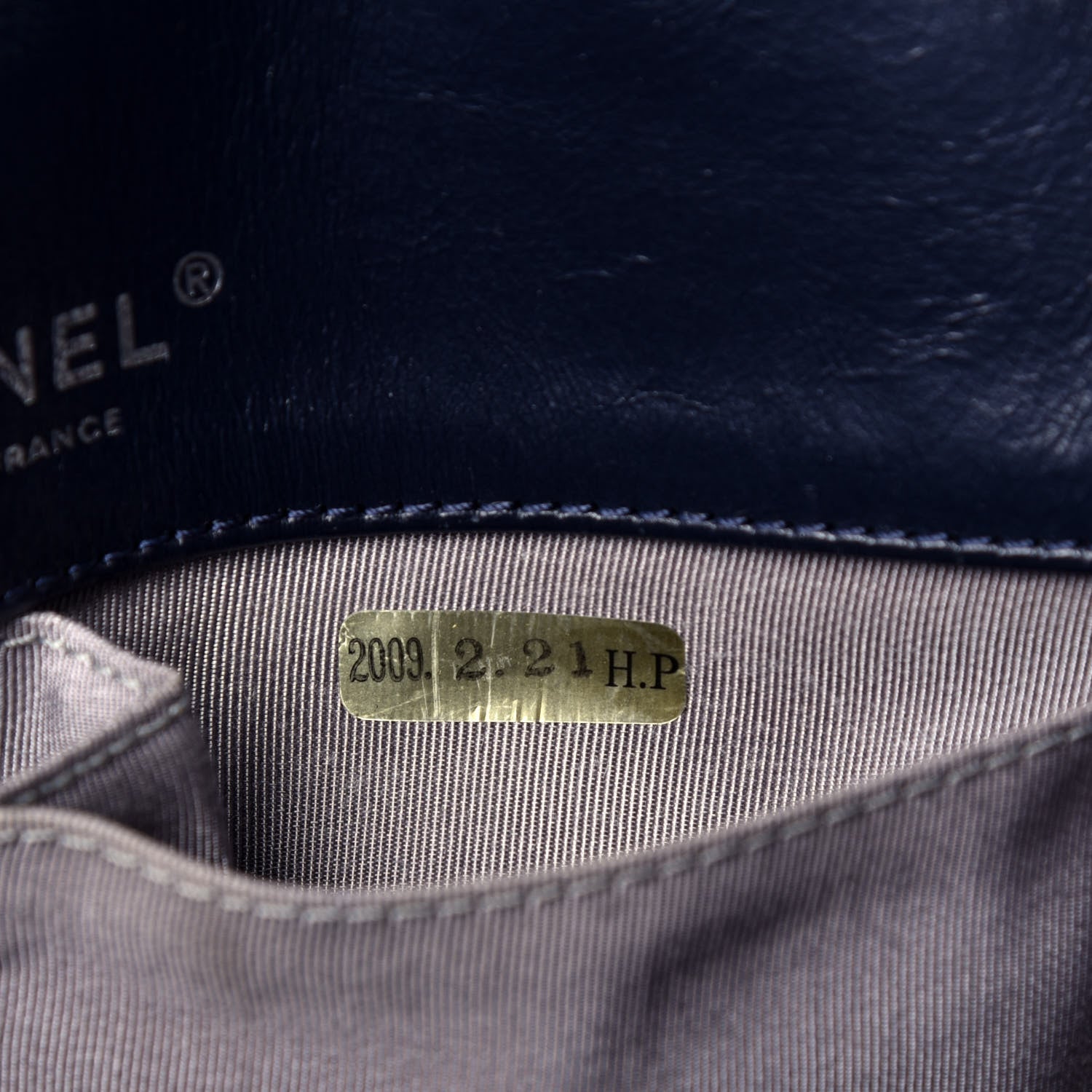 Chanel Glazed Calfskin Quilted Surpique 2.55 Reissue Flap Navy 8 of 10