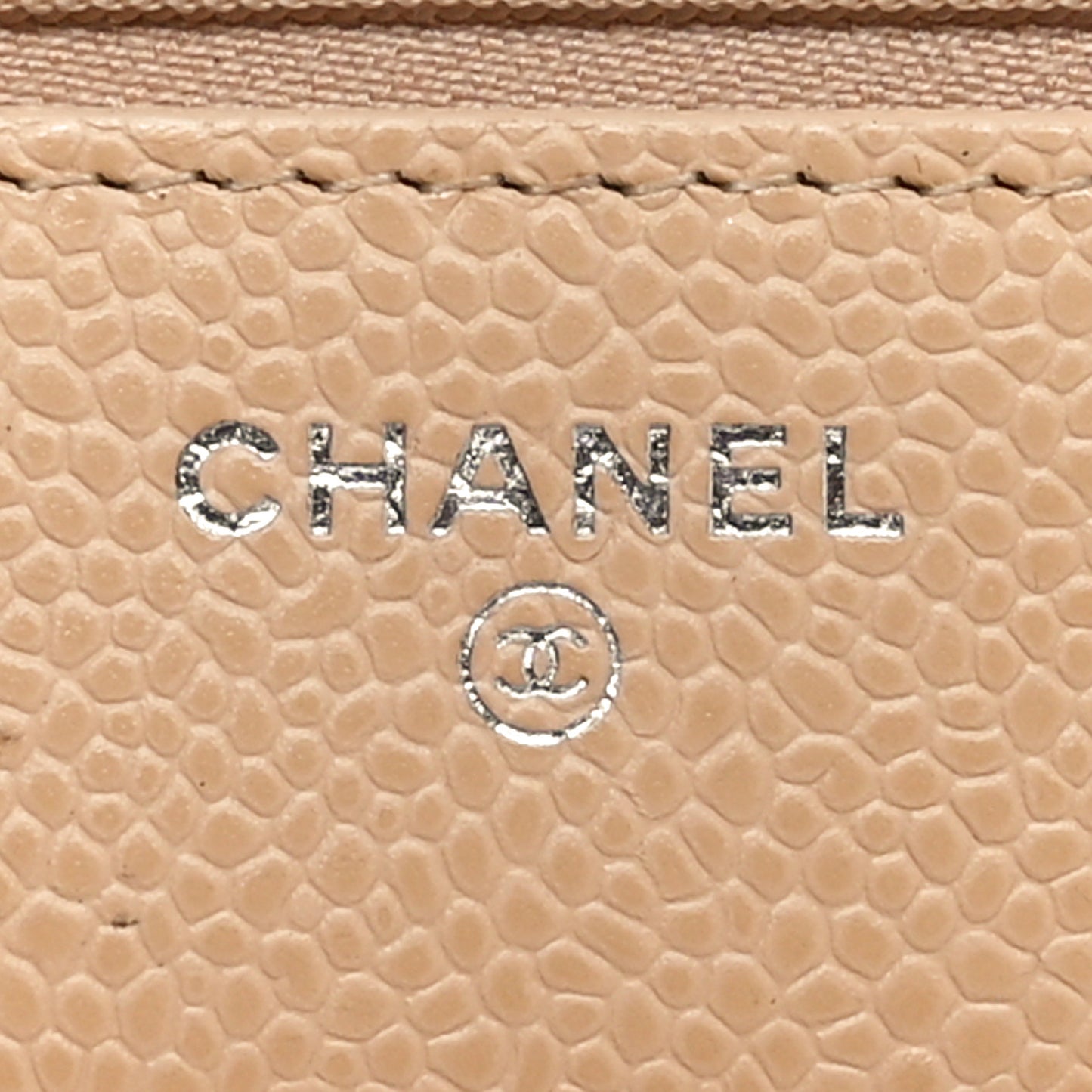 Caviar Quilted Wallet on Chain WOC Beige