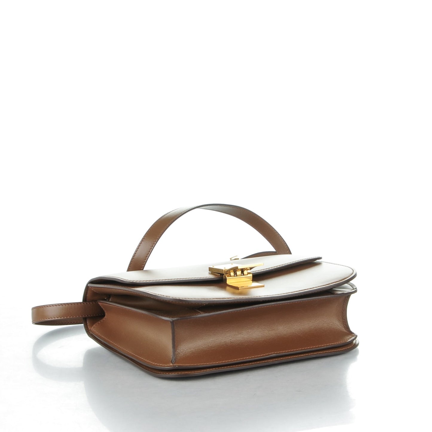 Box Calfskin Medium Classic Box Flap Bag Camel