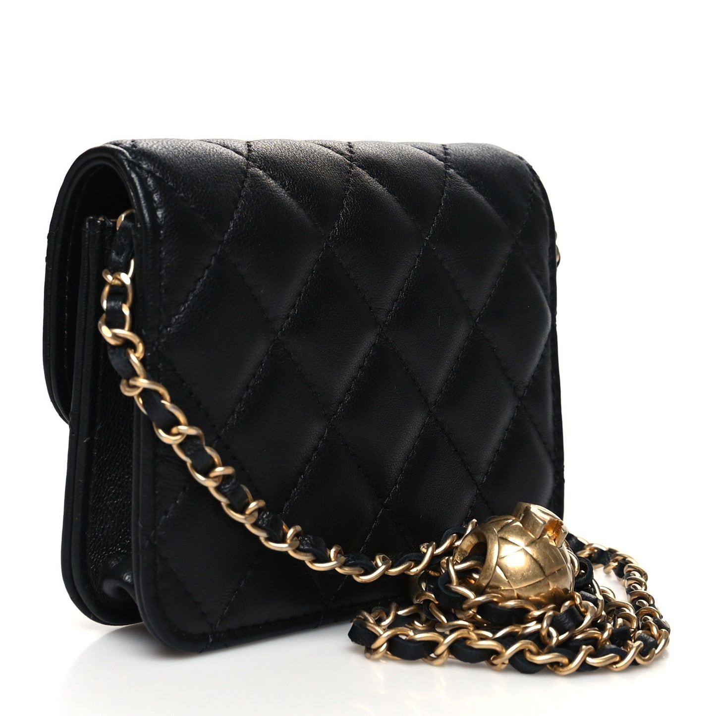 Lambskin Quilted CC Pearl Crush Card Holder With Chain Black