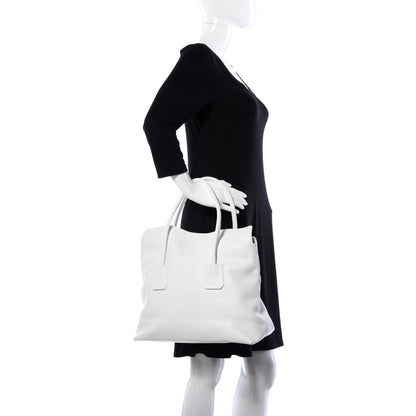 Burberry London Grainy Calfskin Medium Baynard Tote White 2 of 8