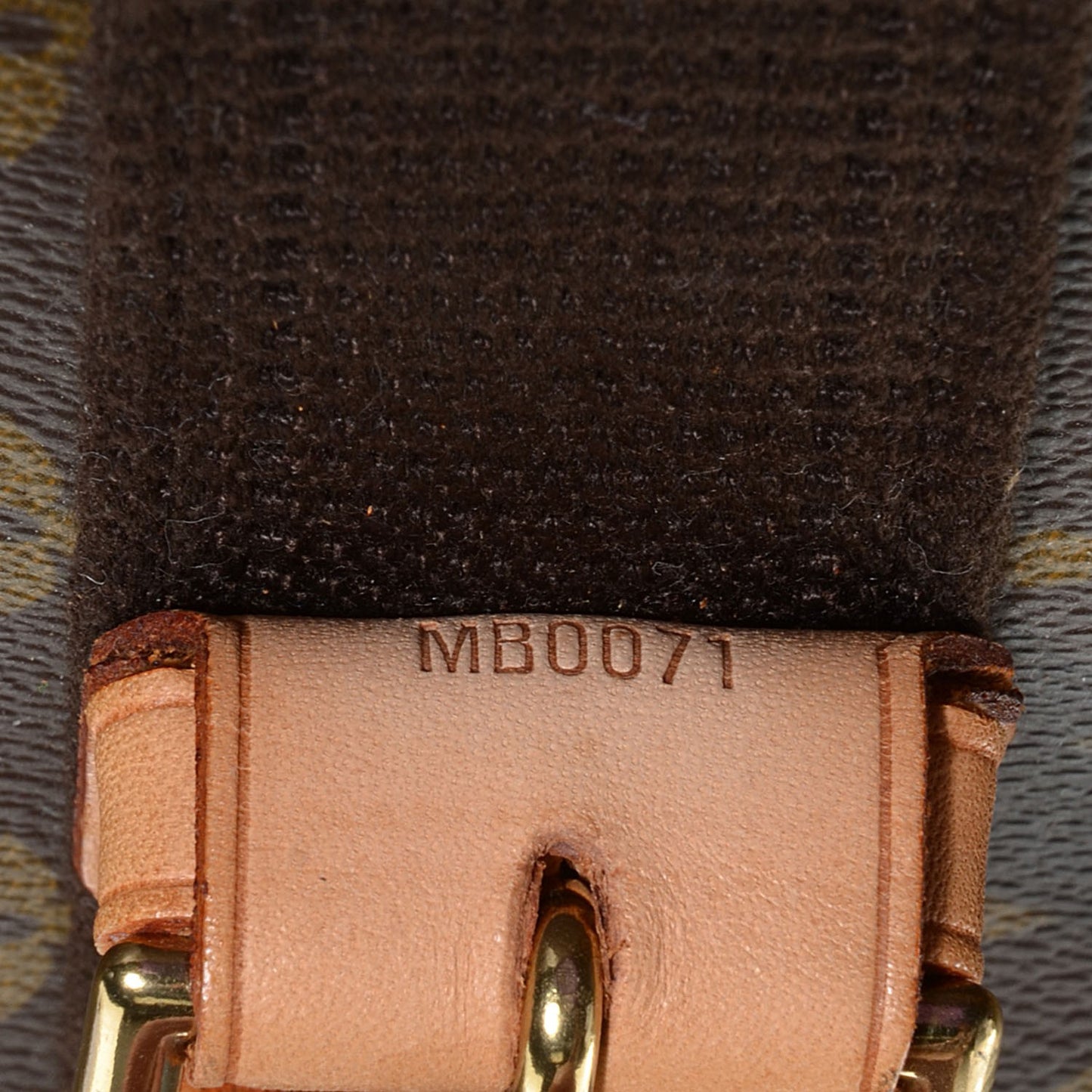 Monogram Satellite 53