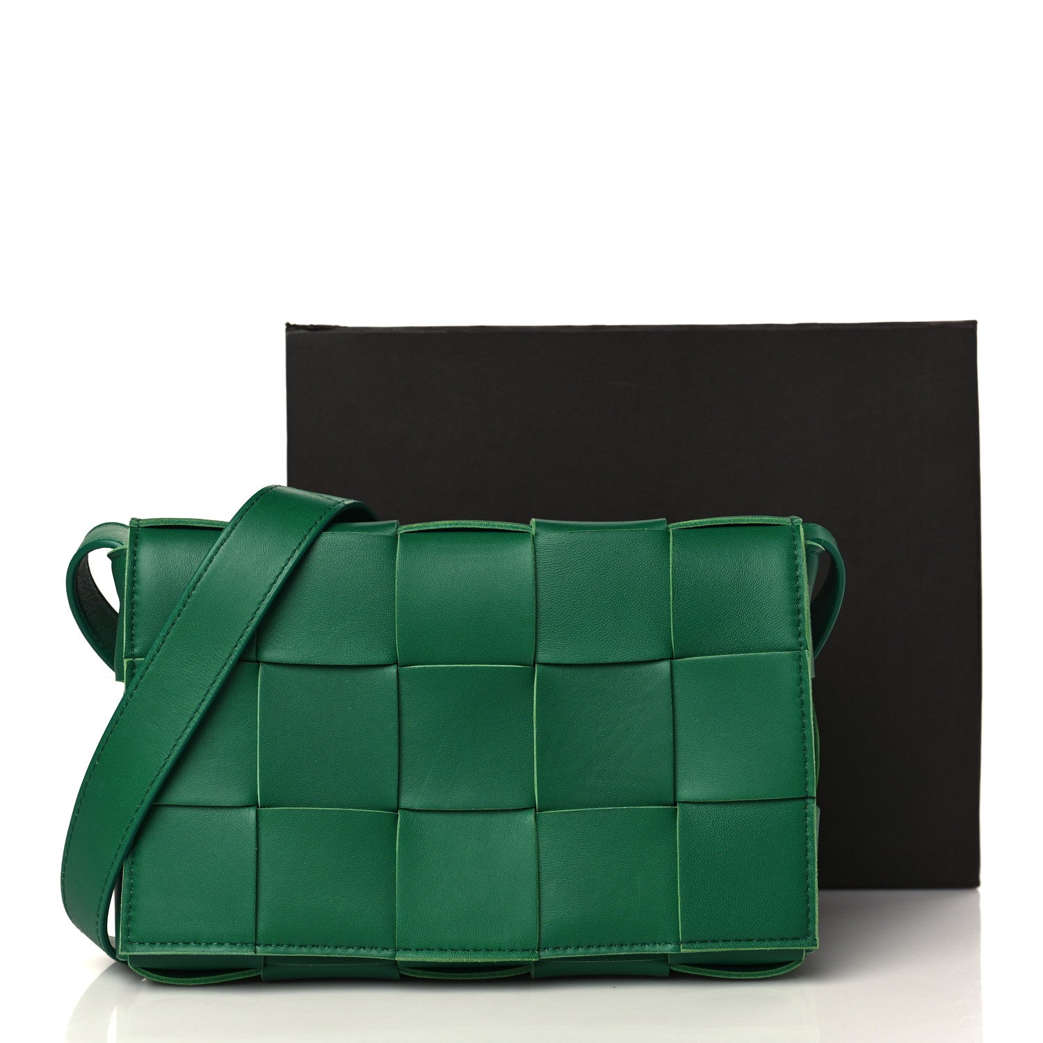 Bottega Veneta Lambskin Maxi Intrecciato Cassette Crossbody Bag Racing Green 10 of 10