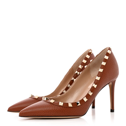 Valentino Garavani Pebbled Calfskin Rockstud 85mm Pumps 37 Cuoio 3 of 16