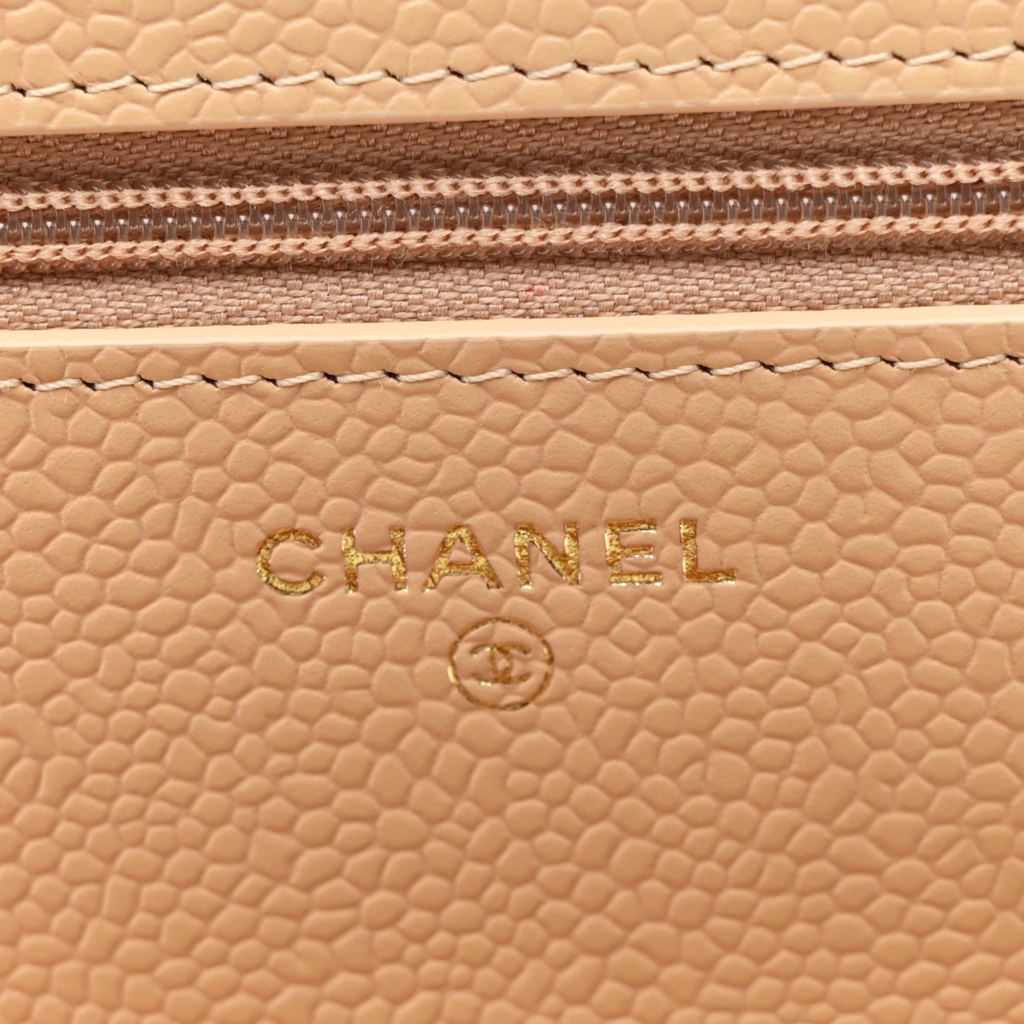 Caviar Quilted Wallet on Chain WOC Beige