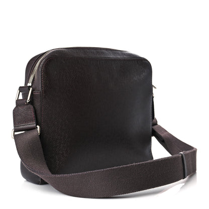 Louis Vuitton Taiga Anton Messenger PM Acajou 2 of 13