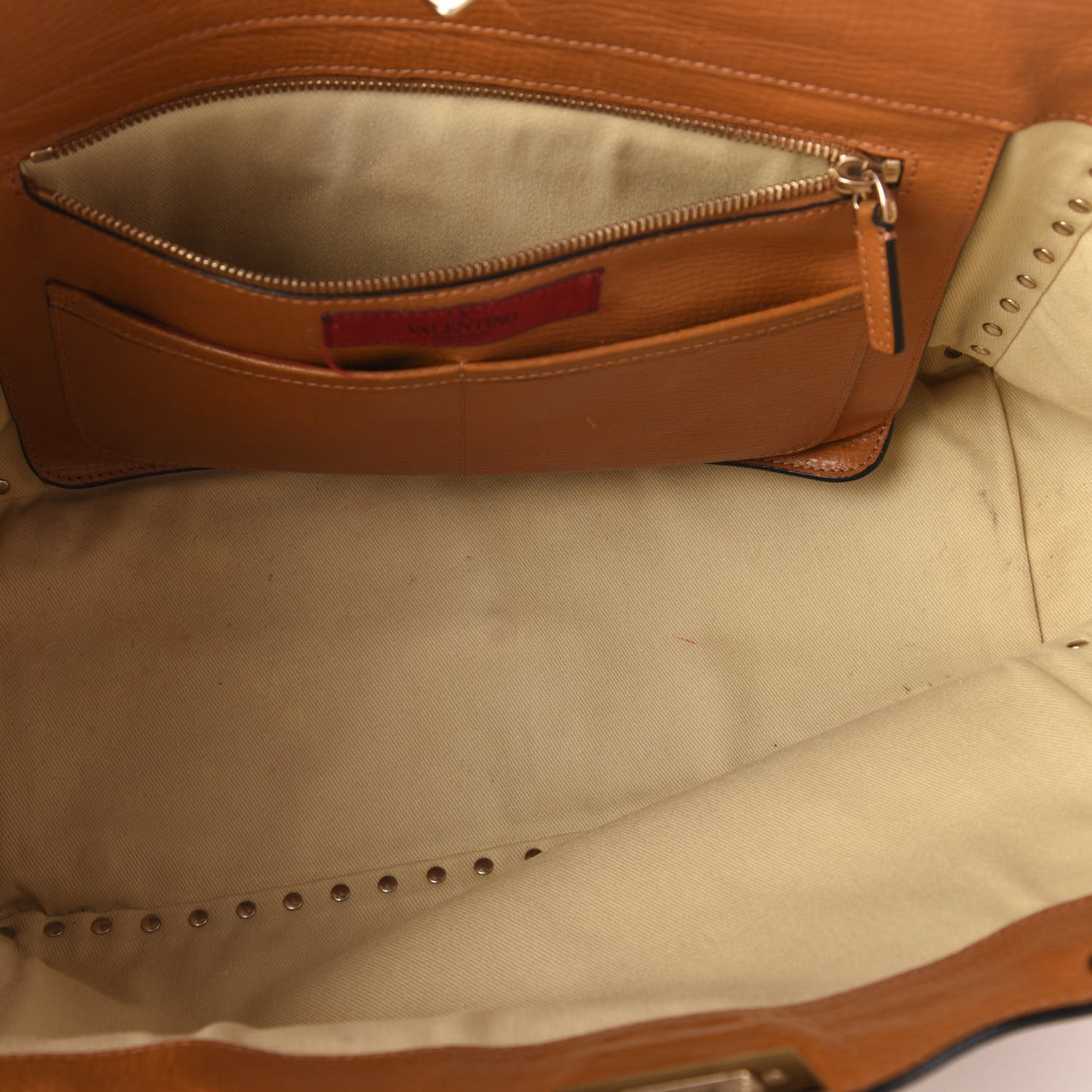 Textured Calfskin Medium Rockstud Tote Camel