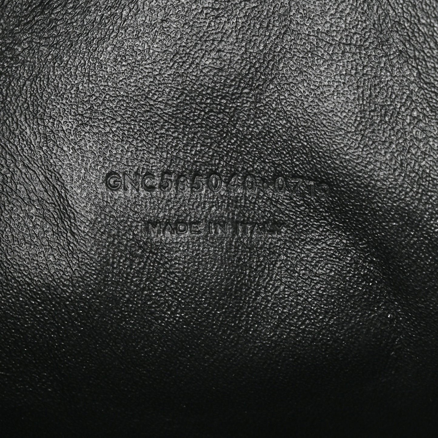 Grain De Poudre Matelasse Monochrome Monogram Mini Lou Camera Bag Black