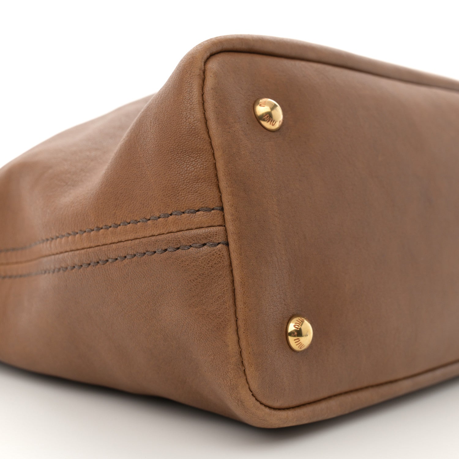 Miu Miu Nappa Medium Aventure Bag Rovere 9 of 13