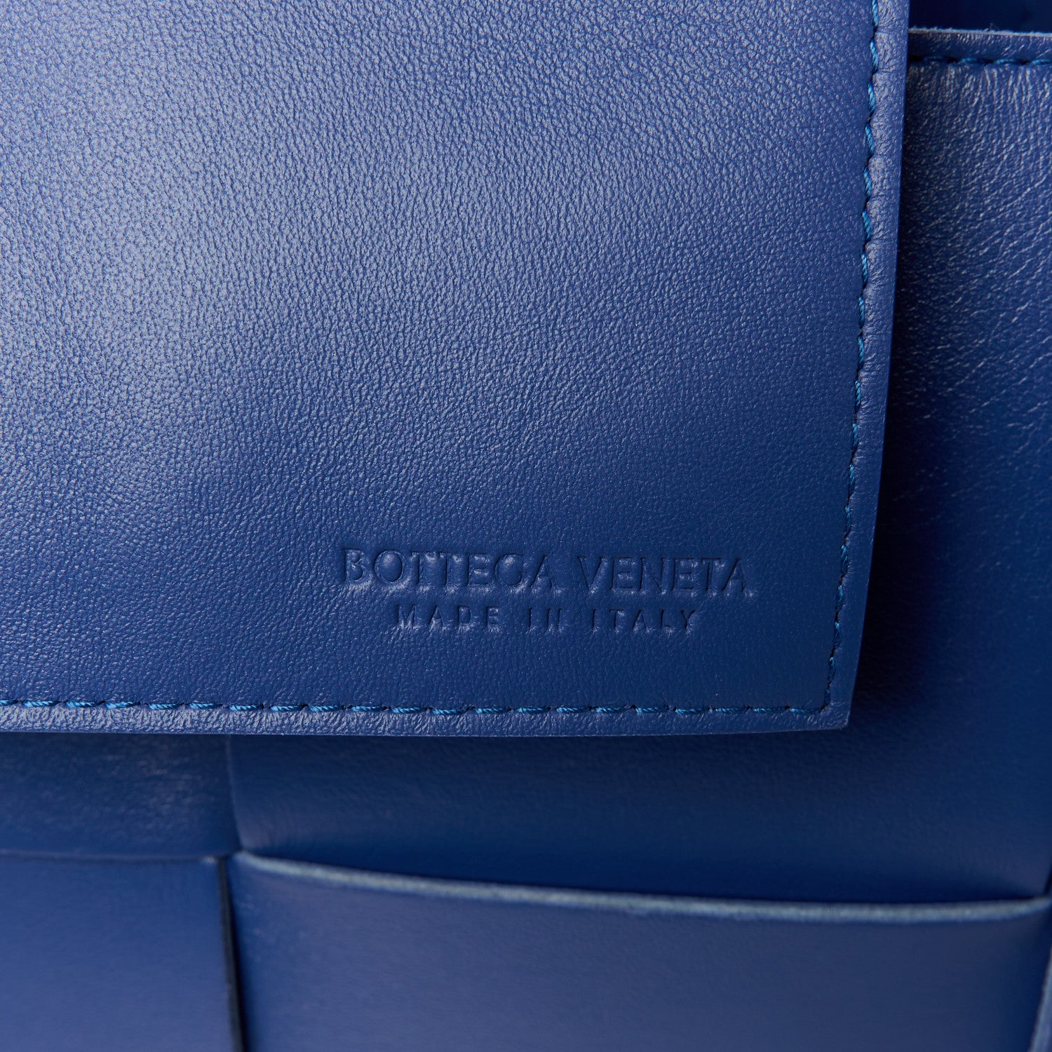 Bottega Veneta Nappa Maxi Intrecciato Small Arco Tote Cruise 9 of 15