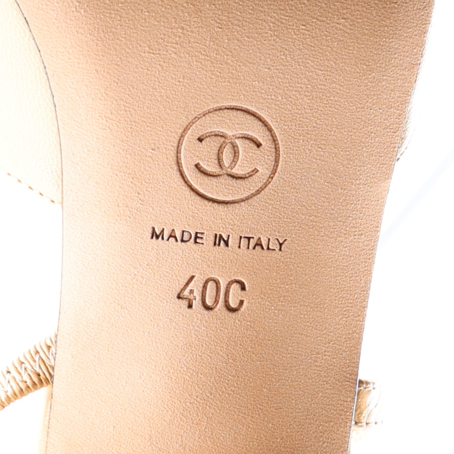 Chanel Goatskin Grosgrain Cap Toe CC Slingback Pumps 40 Beige Black 8 of 11