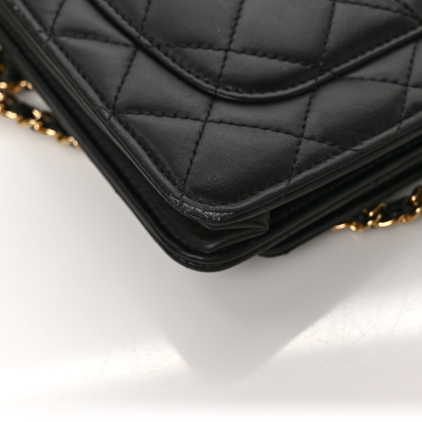 Lambskin Quilted Wallet On Chain WOC Black