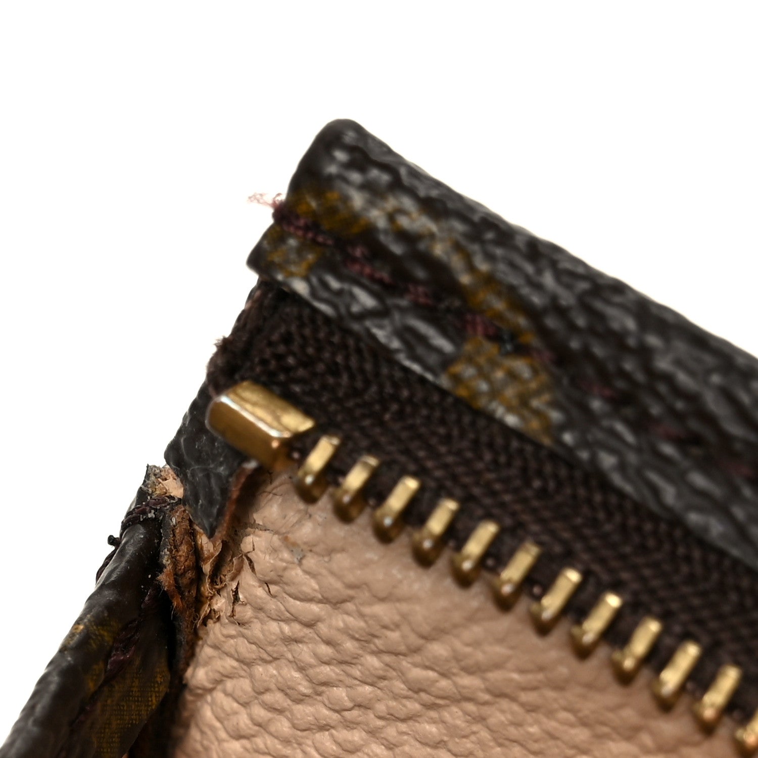 Louis Vuitton Monogram Toiletry Pouch 26 9 of 11