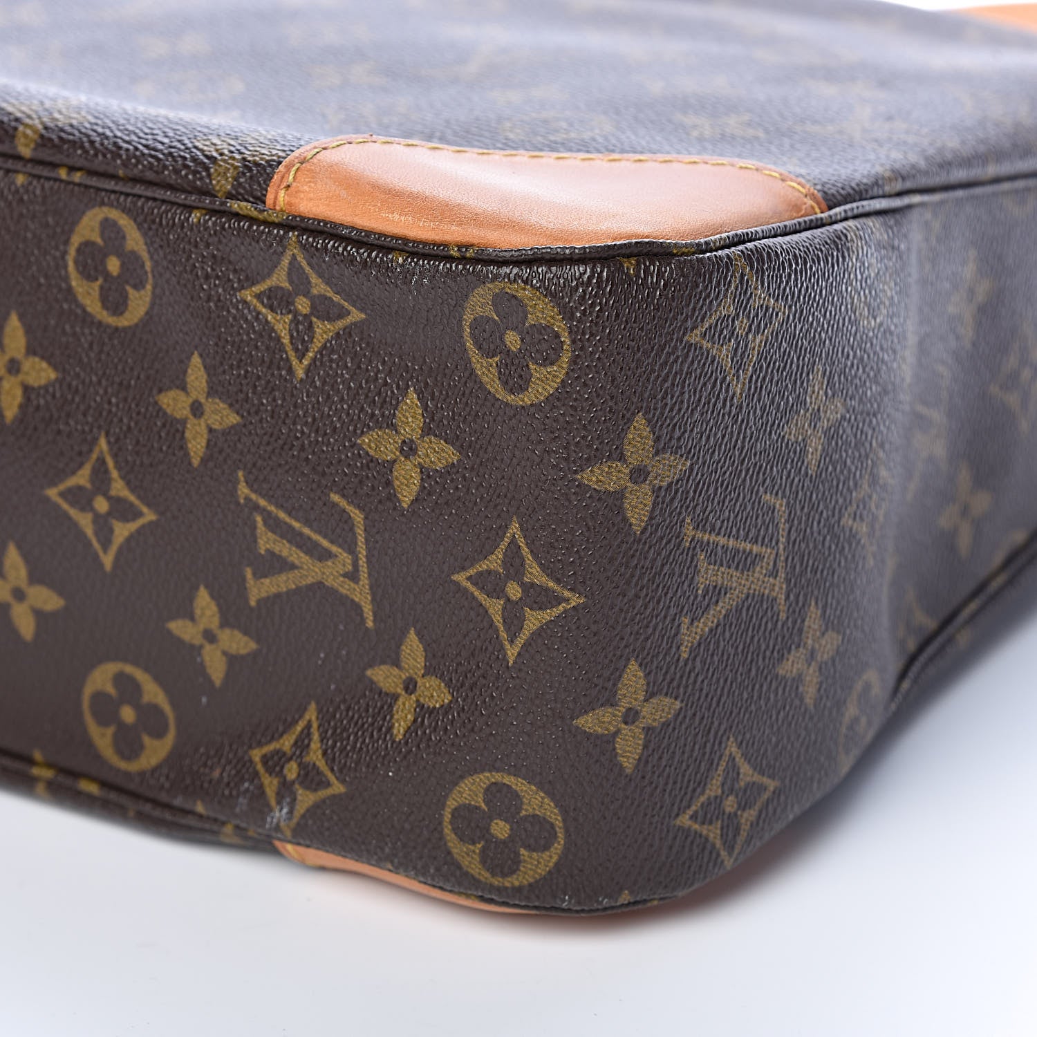 Louis Vuitton Monogram Boulogne 35 12 of 13