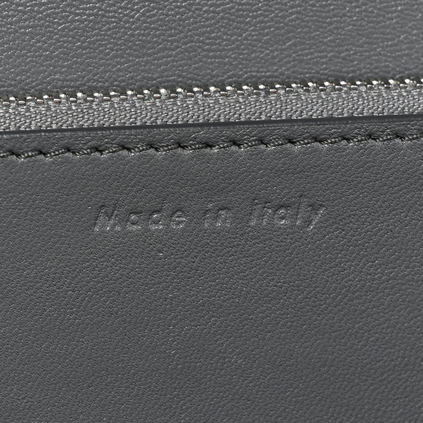 Box Calfskin Medium Classic Box Flap Bag Zinc