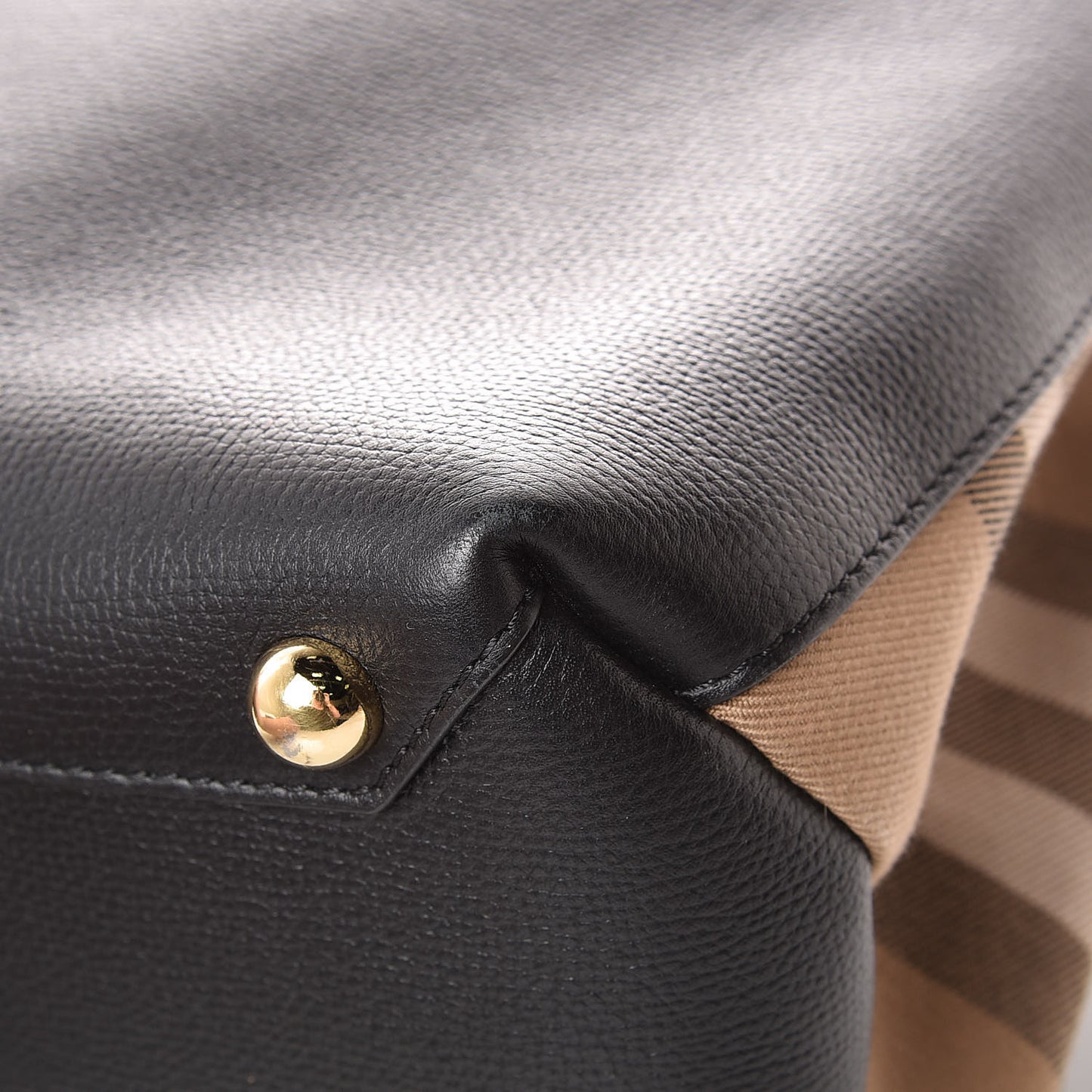 Grainy Calfskin House Check Large Banner Tote Black