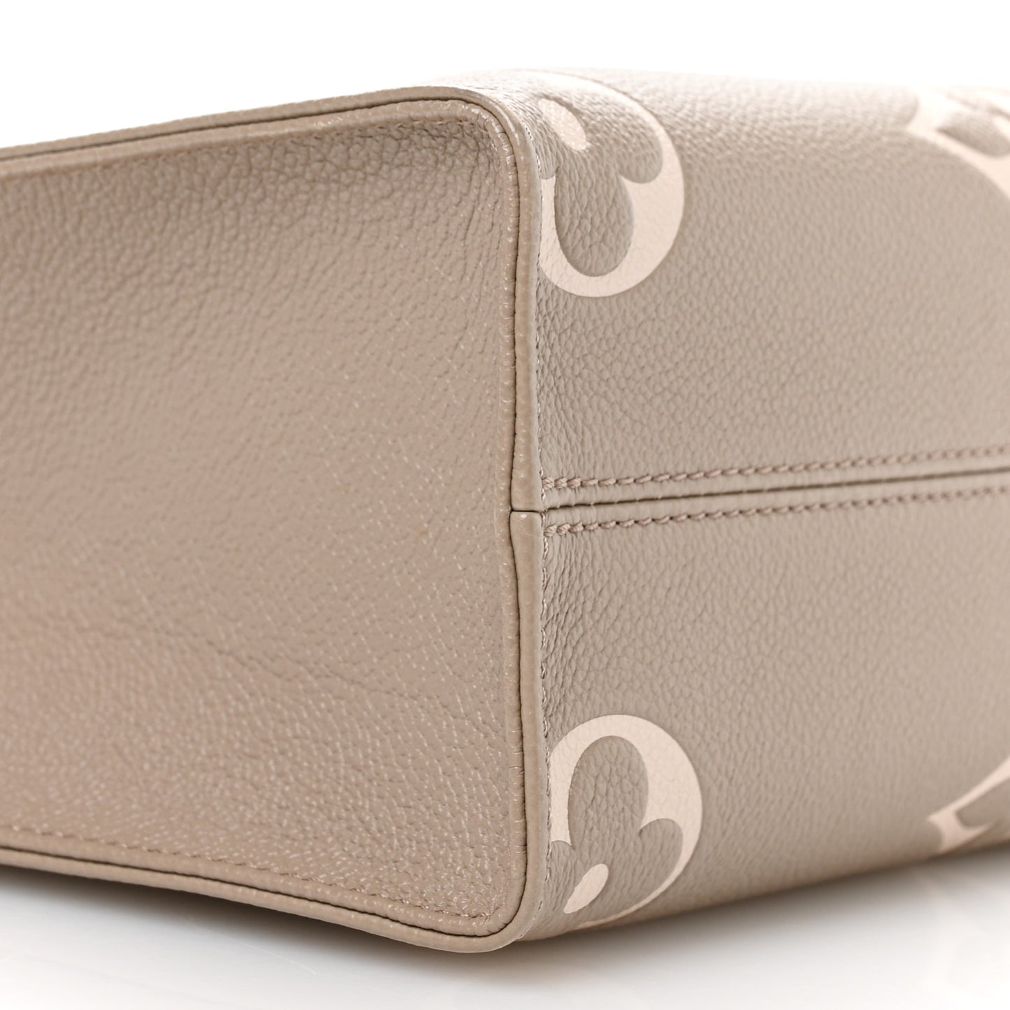 Empreinte Monogram Giant Onthego PM Tourterelle Creme