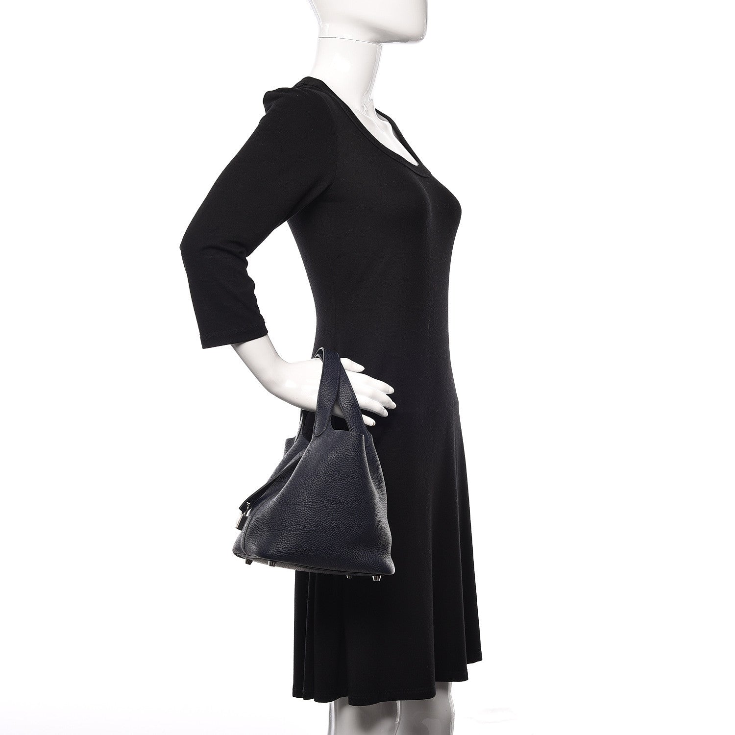 Hermes Taurillon Clemence Picotin Lock 18 PM Bleu Abysse 2 of 11