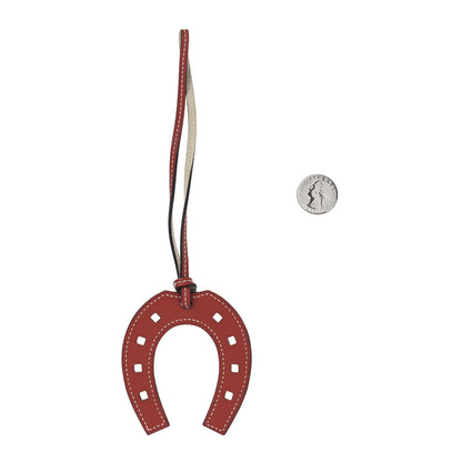 Hermes Swift Paddock Horseshoe Bag Charm Gris Perle Brique 2 of 3