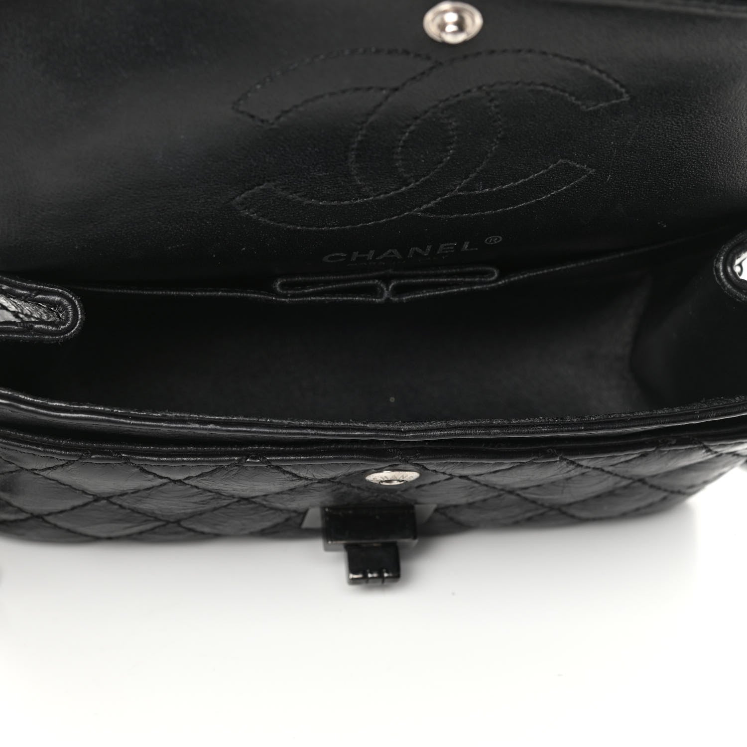 Chanel Aged Calfskin Quilted 2.55 Reissue 224 Flap So Black 4 of 4