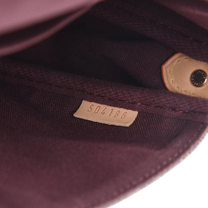 Louis Vuitton Monogram Favorite MM 8 of 10