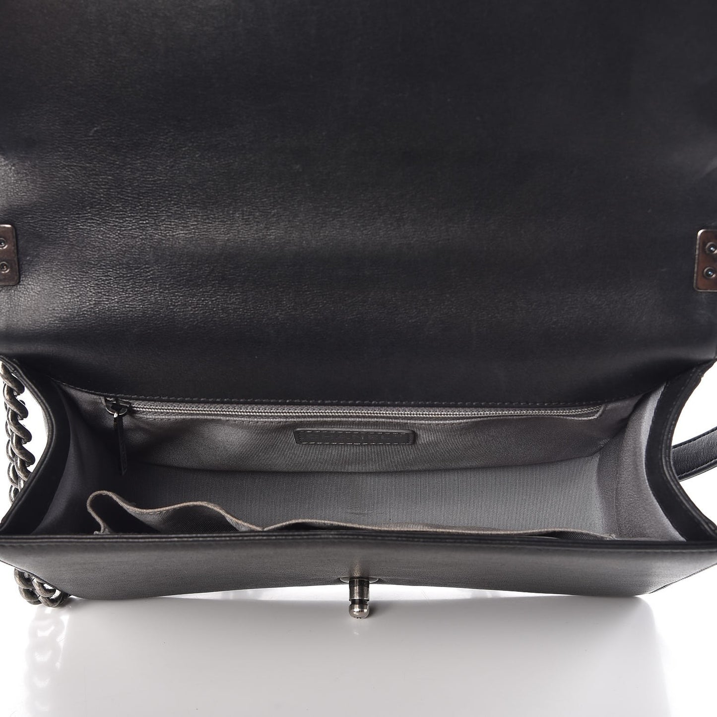 Metallic Calfskin Quilted New Medium Boy Flap Black