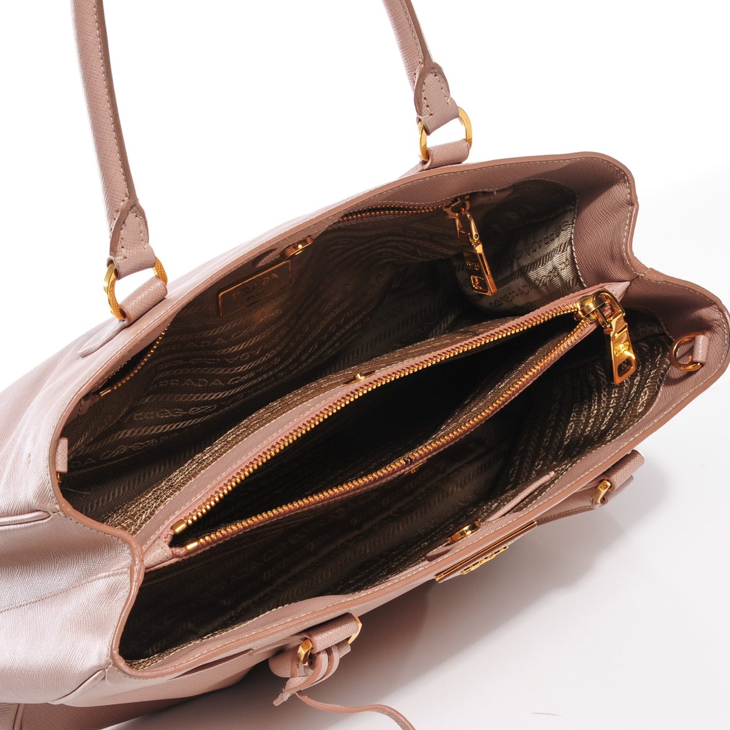 Saffiano Lux Medium Tote Cammeo