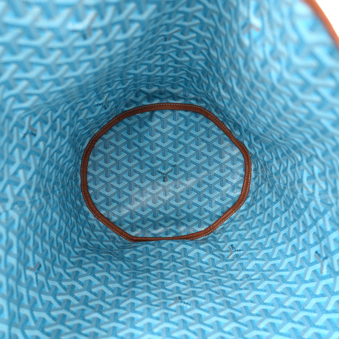 Goyardine Reversible Belharra Light Blue