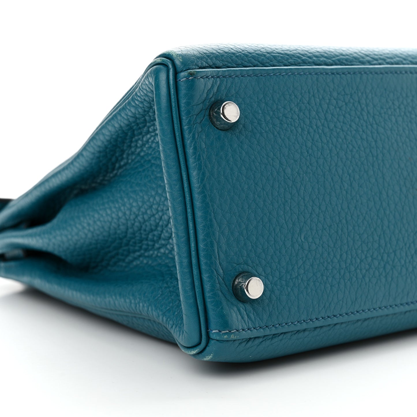 Taurillon Clemence Kelly Retourne 28 Bleu Izmir