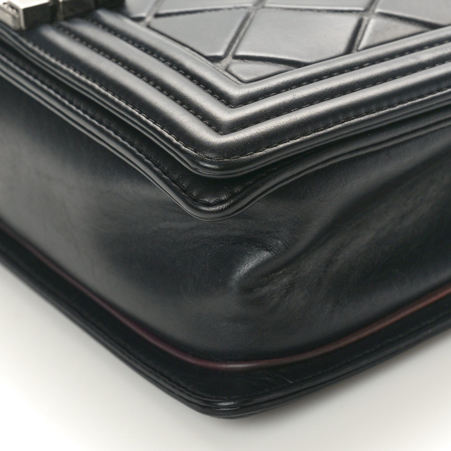 Calfskin Embossed Medium Paris Salzburg Boy Flap Black