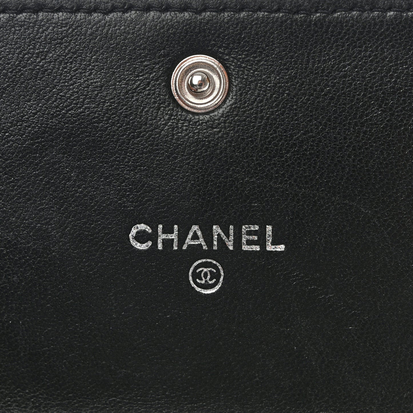Lambskin Camellia Embossed Medium Wallet Black