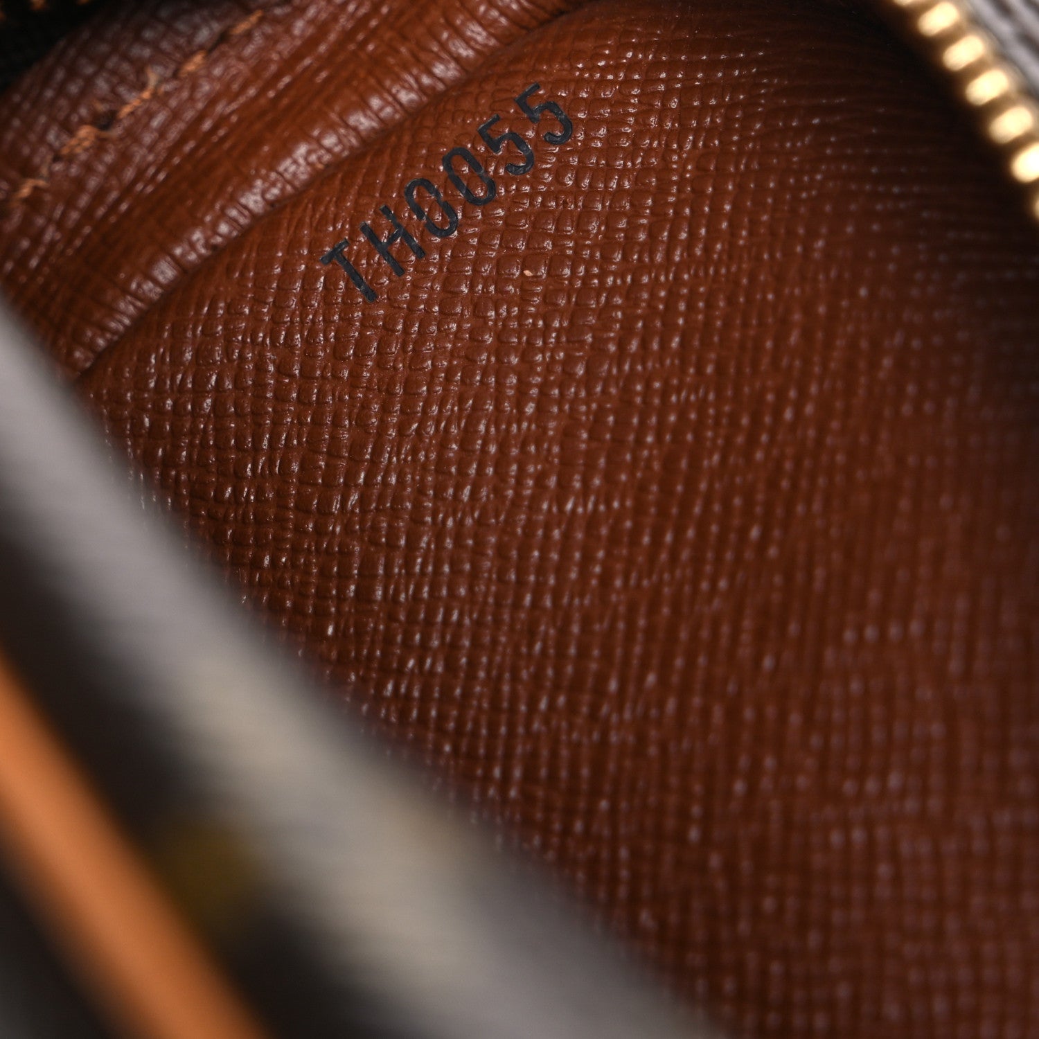Louis Vuitton Monogram Amazone 7 of 10