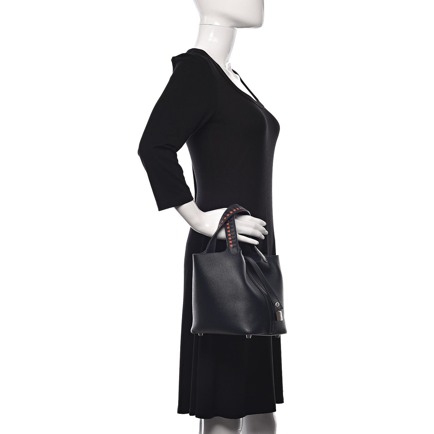 Epsom Tressage De Cuir Picotin Lock 18 PM Bleu Indigo Black Terre Battue