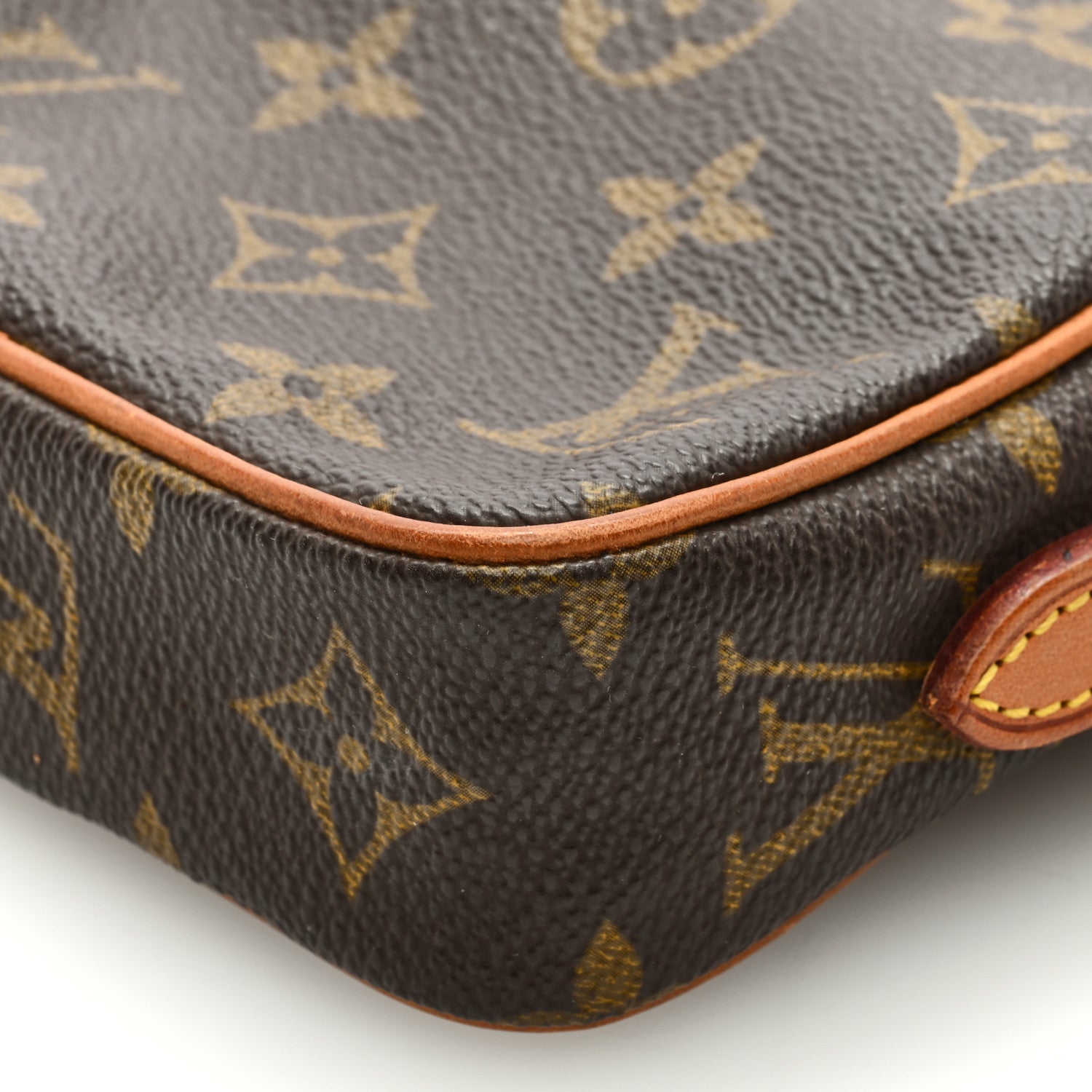 Louis Vuitton Monogram Danube 15 8 of 8