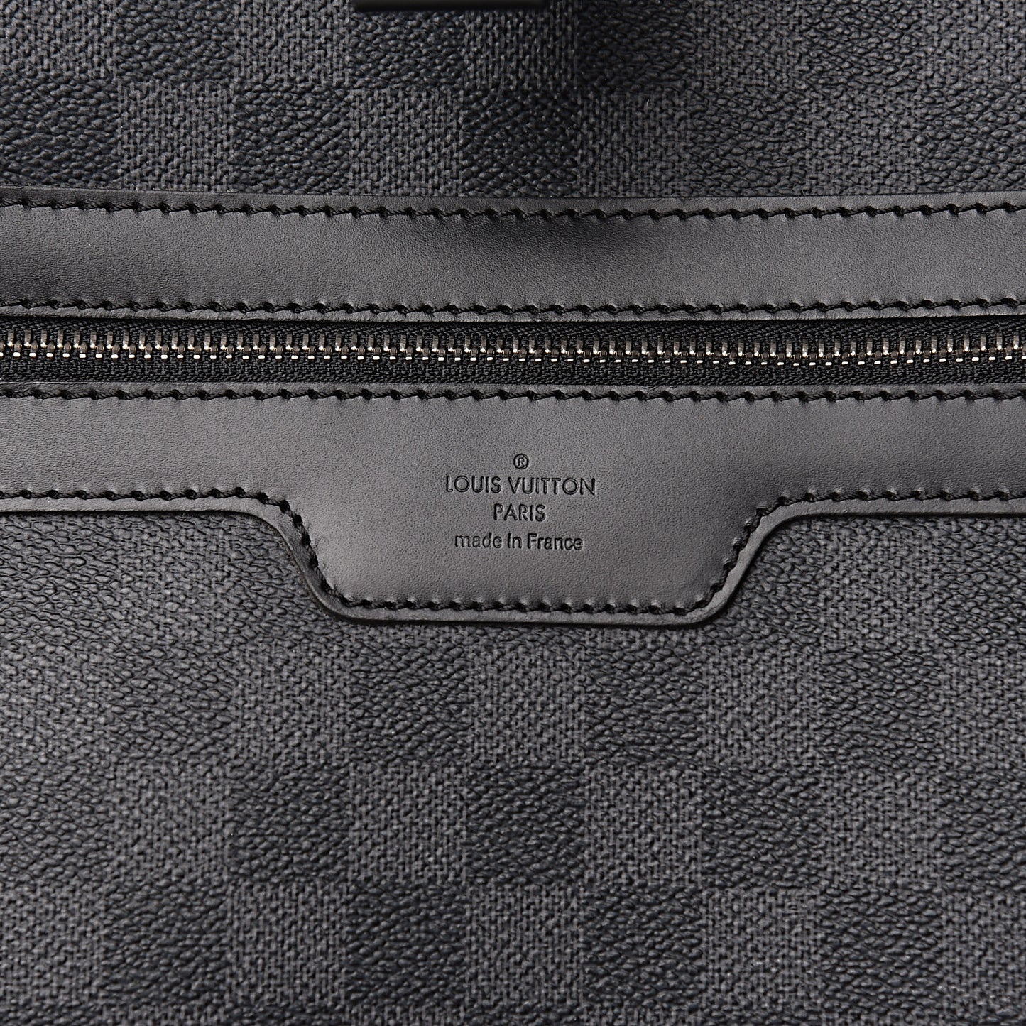 Damier Graphite Pegase 55