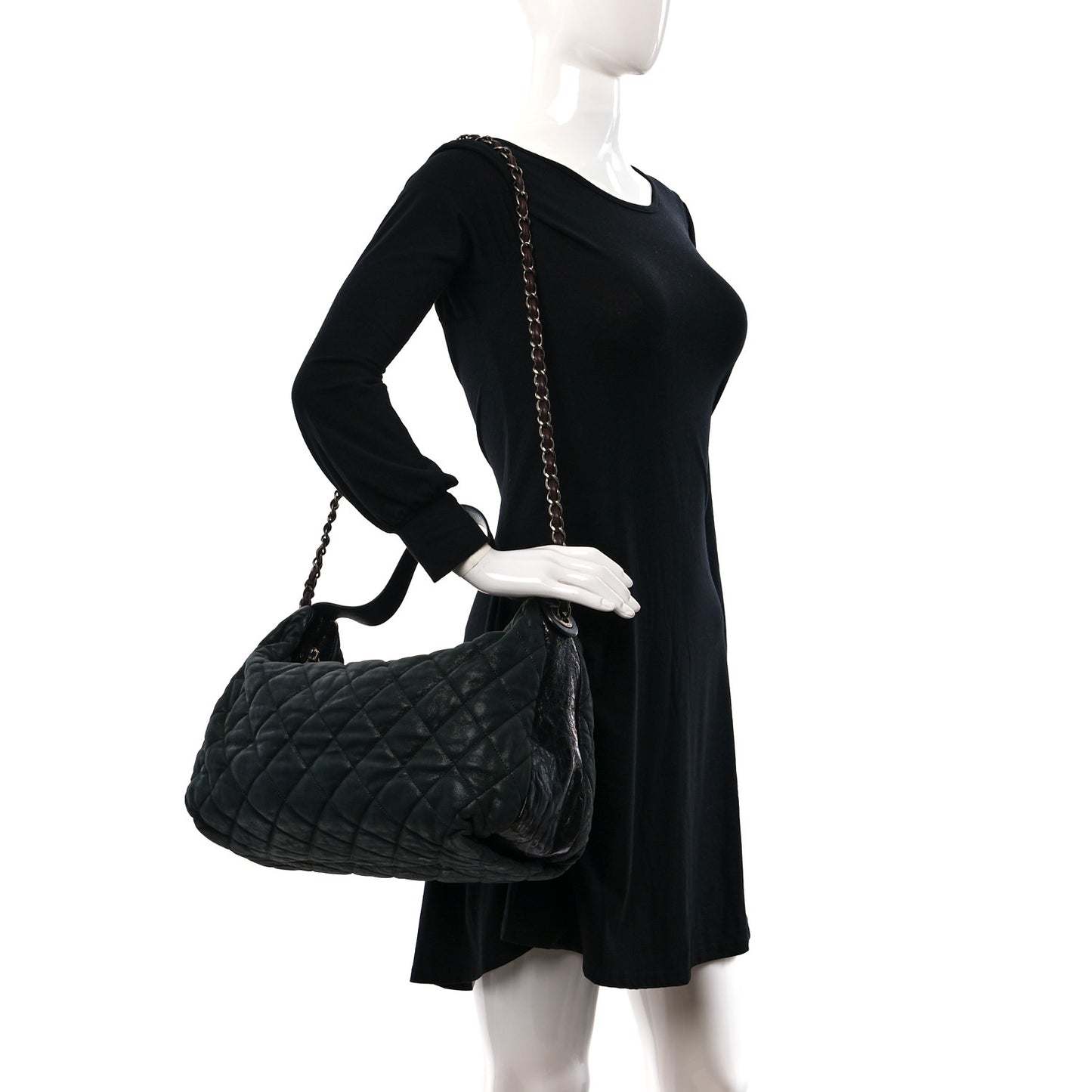 Iridescent Calfskin Quilted Coco Daily Black