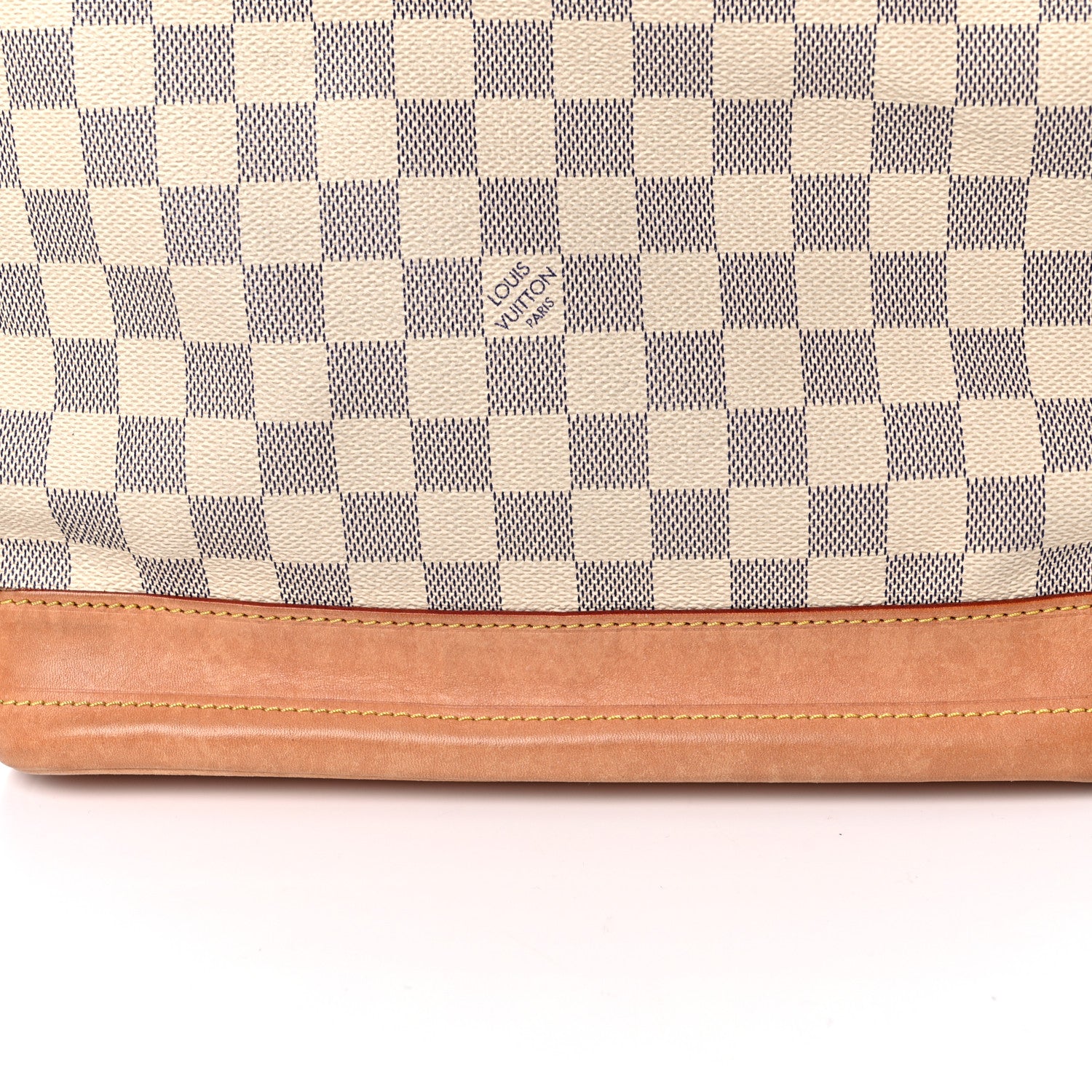 Louis Vuitton Damier Azur Noe 15 of 23