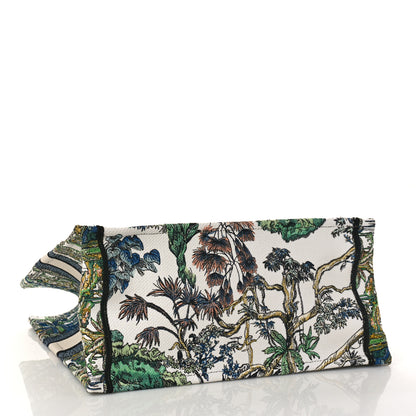 Christian Dior Canvas Embroidered Medium Etoile de Voyage Book Tote White Multicolor 4 of 8